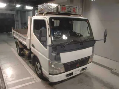 Mitsubishi Fuso Canter