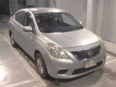 Nissan Tiida Latio