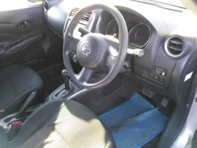 Nissan Tiida Latio