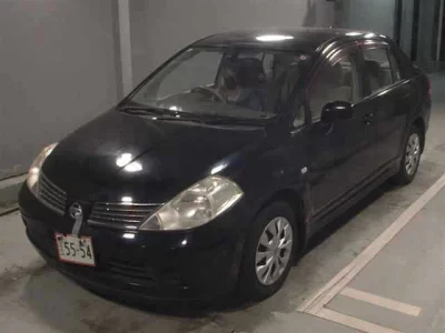 Nissan TIIDA LATIO