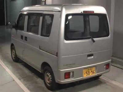 Mitsubishi Minicab Van