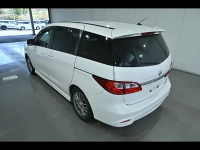 Nissan Lafesta