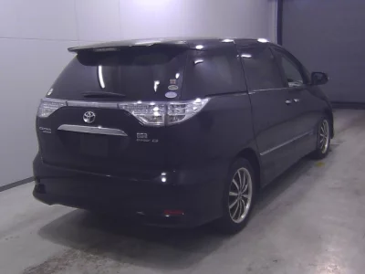 Toyota Estima Hybrid