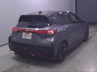 Nissan Aura