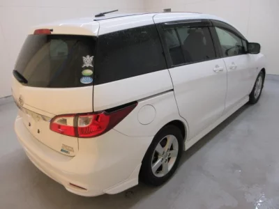 Nissan Lafesta