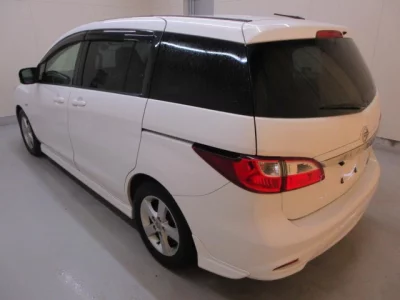 Nissan Lafesta