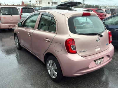 Nissan March