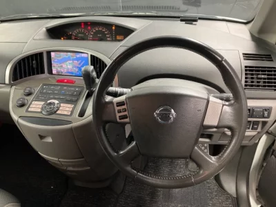 Nissan Presage
