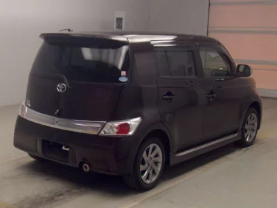 Toyota bB