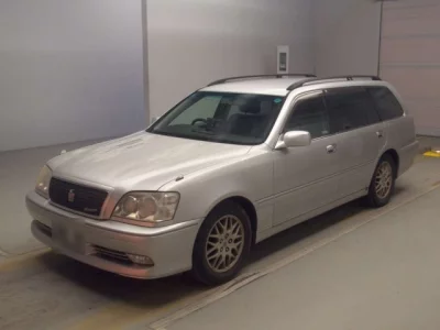 Toyota Crown Estate