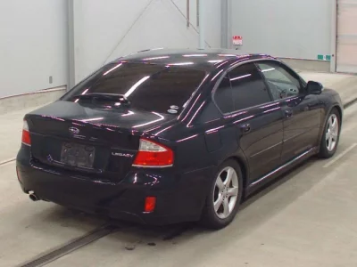 Subaru LEGACY B4