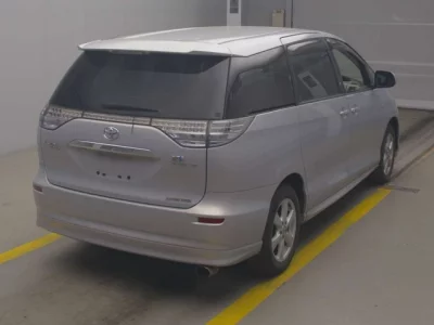 Toyota ESTIMA HYBRID