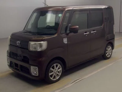 Toyota PIXIS MEGA