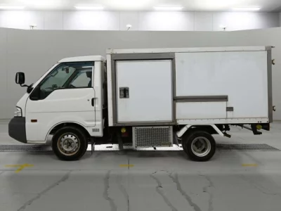 Nissan Vanette Truck