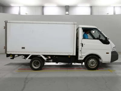 Nissan Vanette Truck