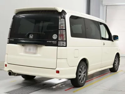 Honda STEP WAGON