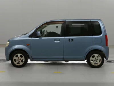 Nissan Otti
