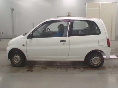 Mitsubishi Minica
