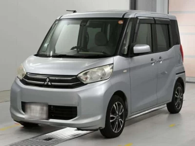 Mitsubishi eK X Space