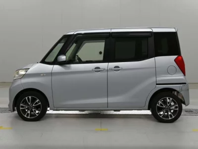 Mitsubishi eK X Space