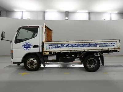 Mitsubishi Fuso Canter