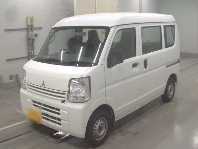Mitsubishi Minicab Van