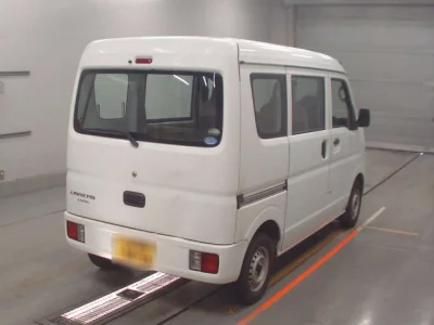Mitsubishi Minicab Van