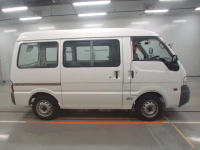 Mazda Bongo Van