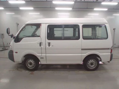 Mazda Bongo Van