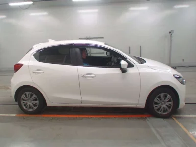 Mazda Mazda2