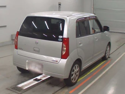 Nissan Pino