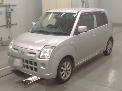 Nissan Pino
