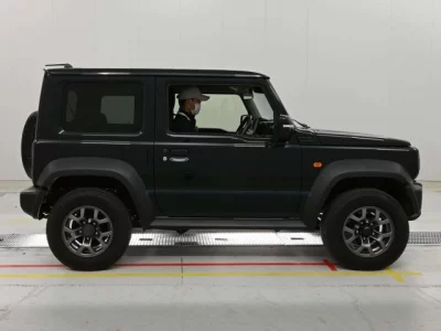 Suzuki Jimny Sierra