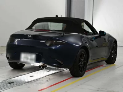 Mazda Roadster