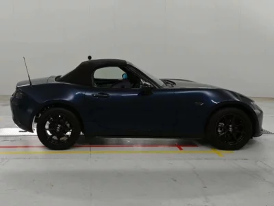 Mazda Roadster