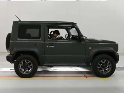 Suzuki Jimny Sierra