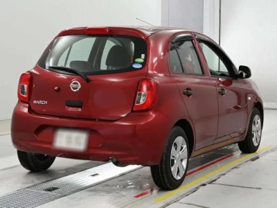 Nissan March