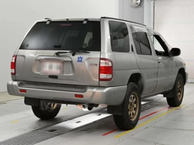 Nissan Terrano