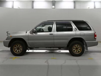 Nissan Terrano