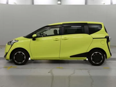 Mazda Verisa