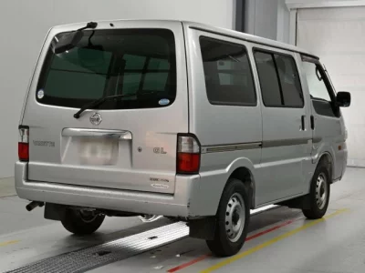 Nissan Vanette
