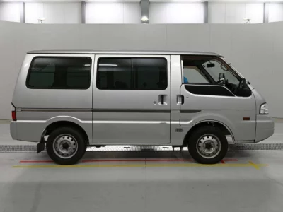 Nissan Vanette