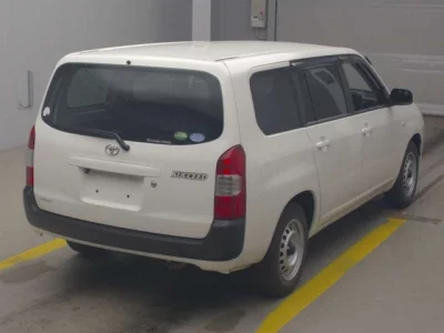 Toyota Succeed