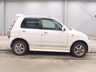 Daihatsu Terios Kid