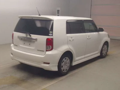 Toyota COROLLA RUMION