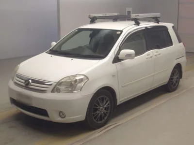 Toyota Raum