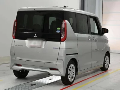 Mitsubishi eK X Space