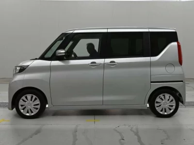 Mitsubishi eK X Space