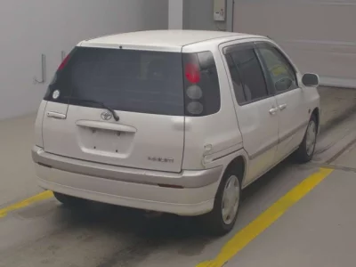 Toyota Raum