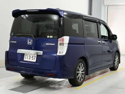 Honda STEP WAGON